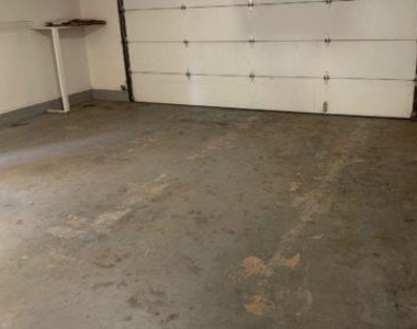 14705 Collingwood Lane - Photo Thumbnail 17