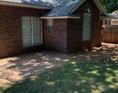 14705 Collingwood Lane - Photo Thumbnail 1