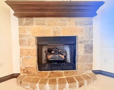 11733 Sw 22nd Terrace - Photo Thumbnail 4