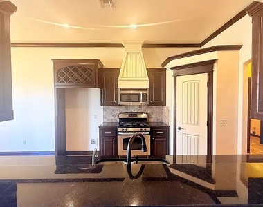 11733 Sw 22nd Terrace - Photo Thumbnail 6