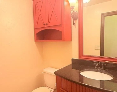 11733 Sw 22nd Terrace - Photo Thumbnail 24
