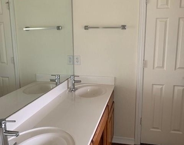 1500 Vernon Castle Avenue - Photo Thumbnail 8