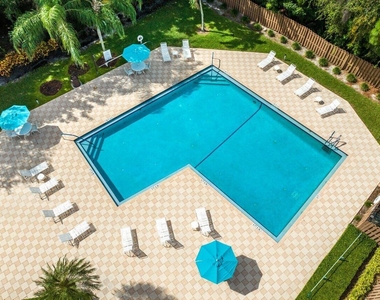 462 Hardwood Place - Photo Thumbnail 33
