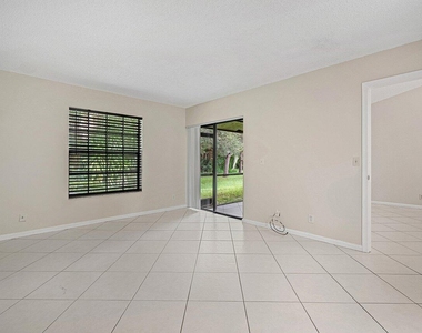 462 Hardwood Place - Photo Thumbnail 26