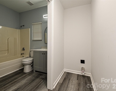 1233 Calhoun Street - Photo Thumbnail 15