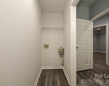 1233 Calhoun Street - Photo Thumbnail 14