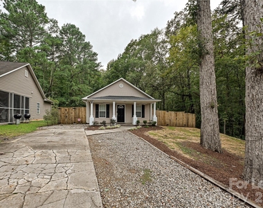 1233 Calhoun Street - Photo Thumbnail 23