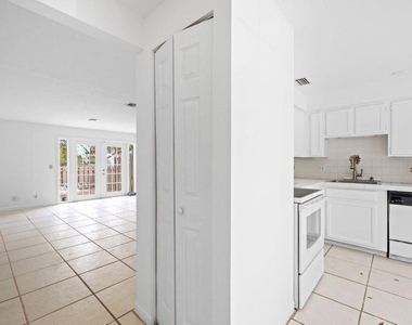 217 Old English Drive - Photo Thumbnail 4