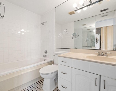 217 Old English Drive - Photo Thumbnail 14