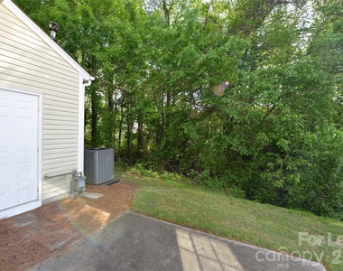 6655 Rothchild Drive - Photo Thumbnail 17