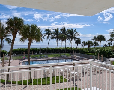 500 Ocean Drive - Photo Thumbnail 1