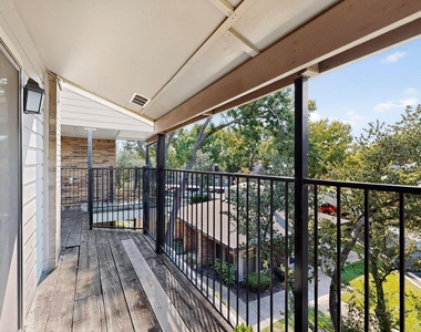 8109 Skillman Street - Photo Thumbnail 21