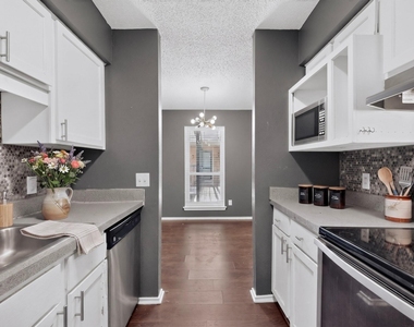 8109 Skillman Street - Photo Thumbnail 11