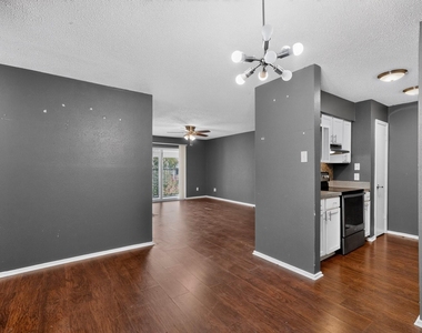 8109 Skillman Street - Photo Thumbnail 7
