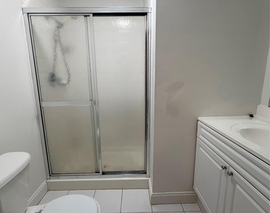 11017 Lancaster Park Drive - Photo Thumbnail 11