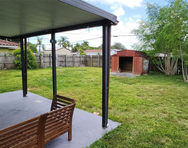 1766 Ne 181st Street - Photo Thumbnail 12