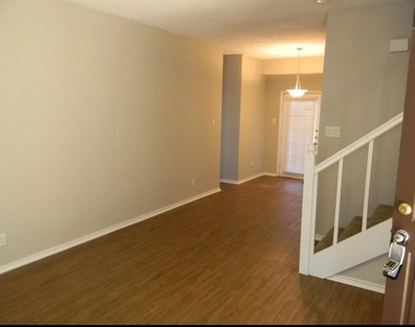 5017 Winder Court - Photo Thumbnail 5