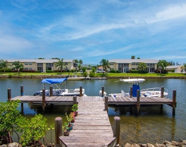 1845 Robalo Drive - Photo Thumbnail 16