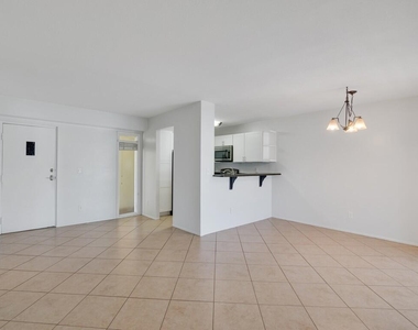 1845 Robalo Drive - Photo Thumbnail 8