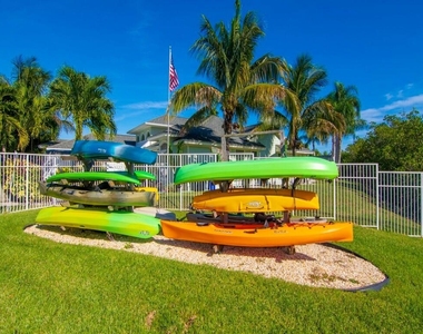 1845 Robalo Drive - Photo Thumbnail 18