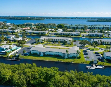 1845 Robalo Drive - Photo Thumbnail 14