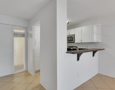 1845 Robalo Drive - Photo Thumbnail 2