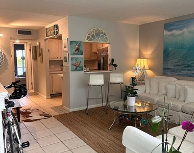 3000 Springdale Boulevard - Photo Thumbnail 3