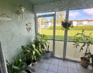 3000 Springdale Boulevard - Photo Thumbnail 15
