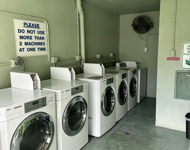 3000 Springdale Boulevard - Photo Thumbnail 16