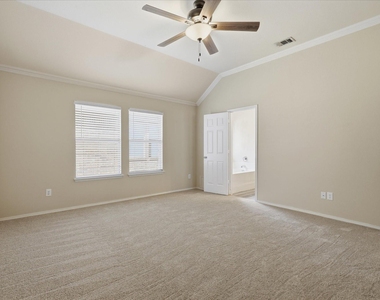 506 Hackberry Drive - Photo Thumbnail 21