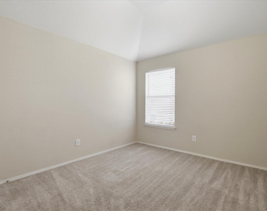 506 Hackberry Drive - Photo Thumbnail 30