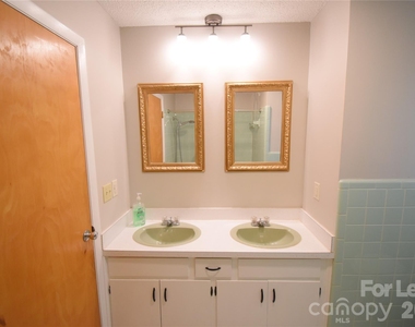 4099 Shenandoah Drive Sw - Photo Thumbnail 11