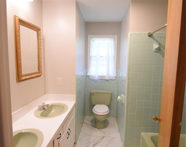 4099 Shenandoah Drive Sw - Photo Thumbnail 12