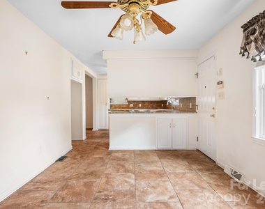 35 Sumner Avenue Nw - Photo Thumbnail 13