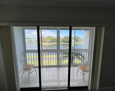 1002 Green Pine Boulevard - Photo Thumbnail 20