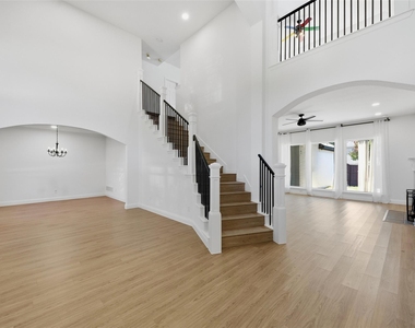 1431 Constellation Drive - Photo Thumbnail 1