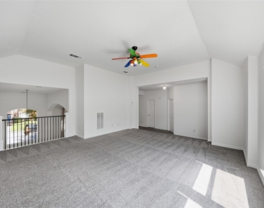 1431 Constellation Drive - Photo Thumbnail 27