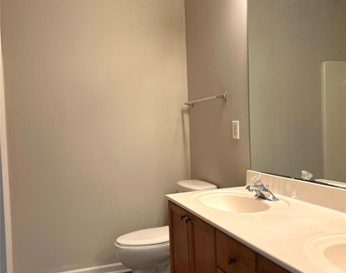 7699 Petrea Lane - Photo Thumbnail 8