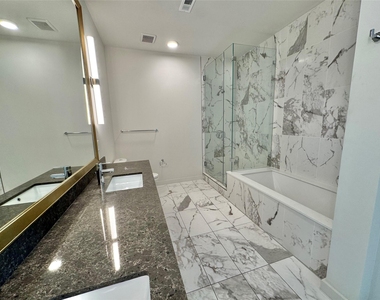 6911 Cowboys Way - Photo Thumbnail 16