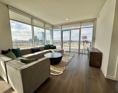 6911 Cowboys Way - Photo Thumbnail 4