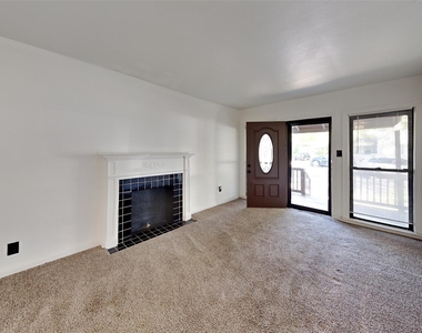 3604 Baldwin Avenue - Photo Thumbnail 2