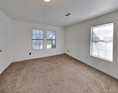 3604 Baldwin Avenue - Photo Thumbnail 9