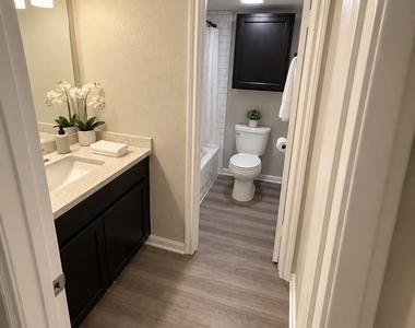 9803 Walnut Street - Photo Thumbnail 7