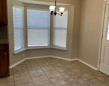 2414 Palo Alto - Photo Thumbnail 5