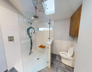 1617 Oak Creek Drive - Photo Thumbnail 16