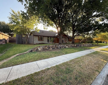 1617 Oak Creek Drive - Photo Thumbnail 1