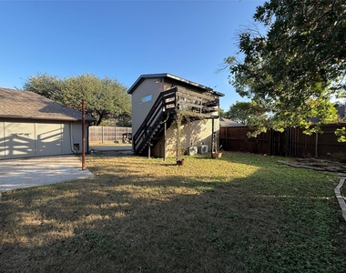1617 Oak Creek Drive - Photo Thumbnail 33