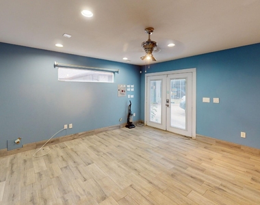 1617 Oak Creek Drive - Photo Thumbnail 23
