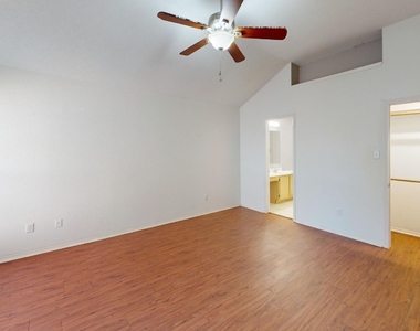 5210 Welbeck Court - Photo Thumbnail 10