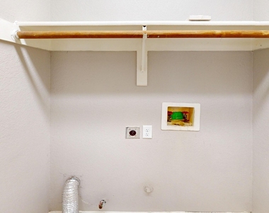 5210 Welbeck Court - Photo Thumbnail 20